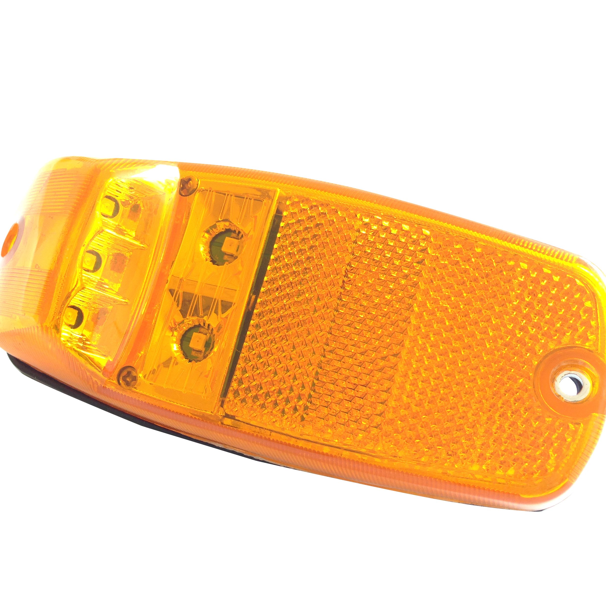 Hunan Deba Factory Supply 2 Years Warranty 5pcs LEDs Side Marker&Clearance Light for Marco Polo Buses